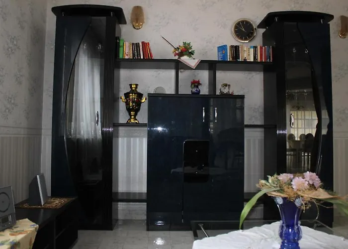 Orwa Vendeghaz 別荘